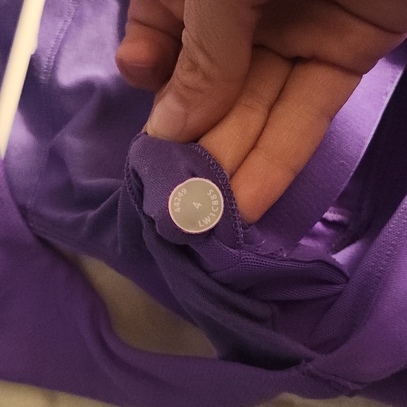 Lululemon Swank Tank size 4 - Picture 5 of 6